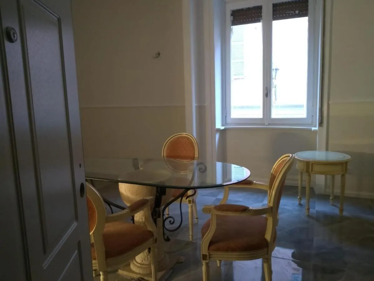 Palazzo Novecento Centro Storico Bed & Breakfast Lecco