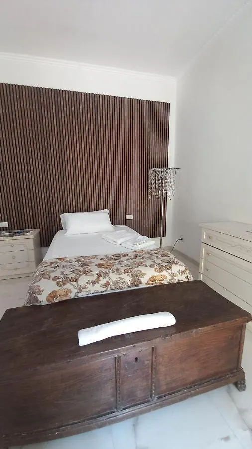 Palazzo Novecento Centro Storico Bed & Breakfast Lecco