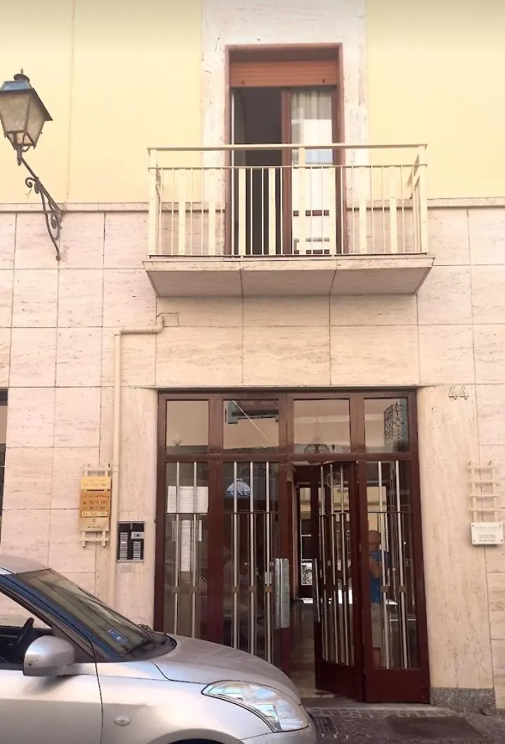 Palazzo Novecento Centro Storico Bed & Breakfast Lecco İtalya